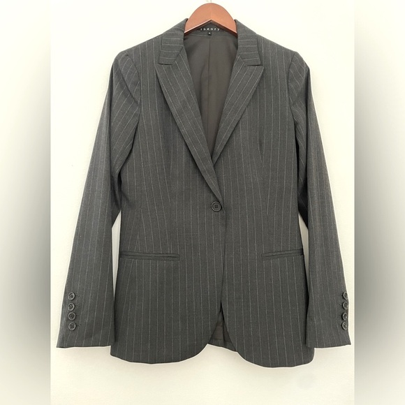 Theory Stretch Wool Metallic Pinstripe Blazer/ Career Gray Silver/Size 10 - Picture 1 of 10